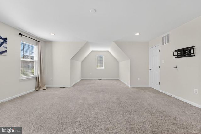 136 DEEP CREEK RD, Ranson, WV 25438