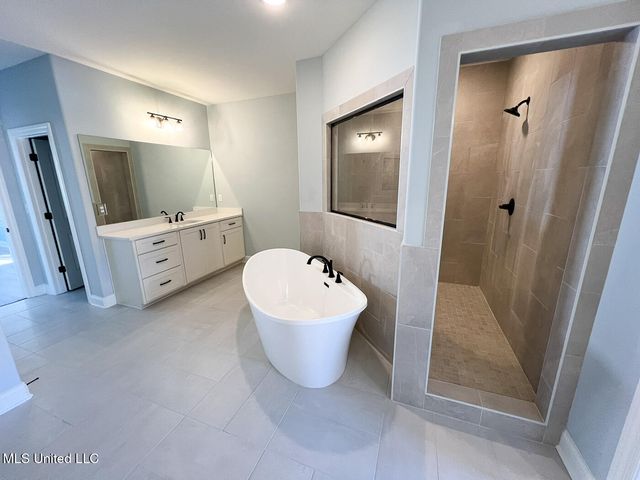 206 Poplar Lane, Holly Springs, MS 38635