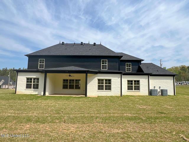 206 Poplar Lane, Holly Springs, MS 38635