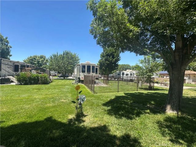 11591 Ridgemark, Apple Valley, CA 92308