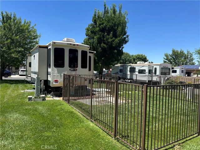 11591 Ridgemark, Apple Valley, CA 92308