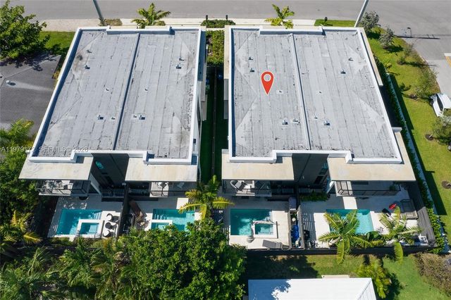 2516 NE 21st St B, Fort Lauderdale, FL 33305