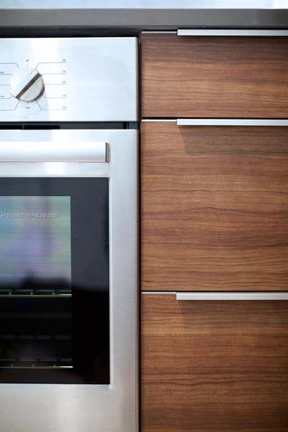 601 NE 27th 1003, Miami, FL 33137