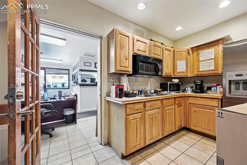 2255 La Montana Way, Colorado Springs, CO 80918 — photo 4