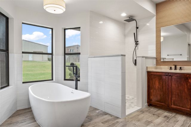 2910 Eagles Nest Court, Midlothian, TX 76065