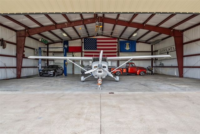 2910 Eagles Nest Court, Midlothian, TX 76065
