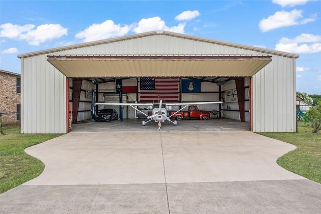 2910 Eagles Nest Court, Midlothian, TX 76065