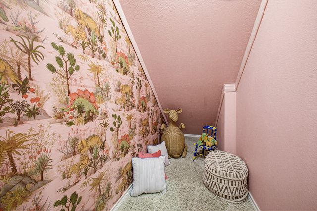 1123 Clermont Avenue, Dallas, TX 75223