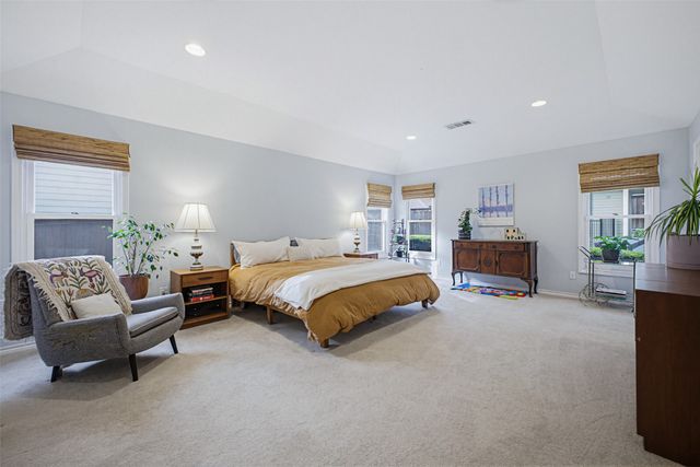 1123 Clermont Avenue, Dallas, TX 75223