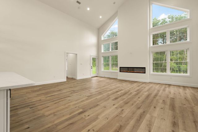 288 W Canterbury Drive, Bronston, KY 42518