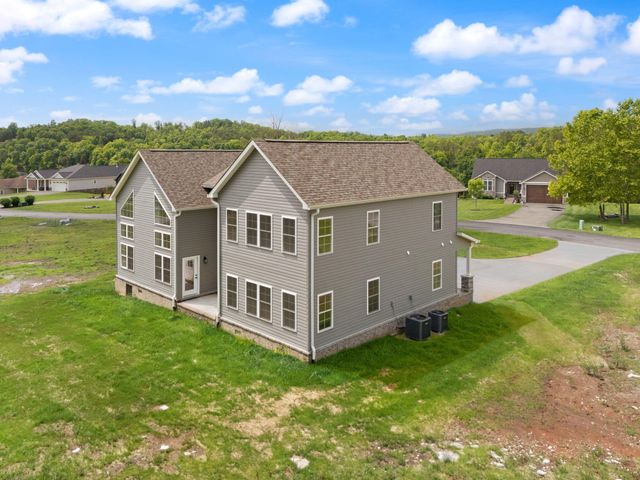 288 W Canterbury Drive, Bronston, KY 42518