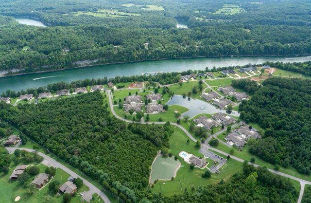 288 W Canterbury Drive, Bronston, KY 42518