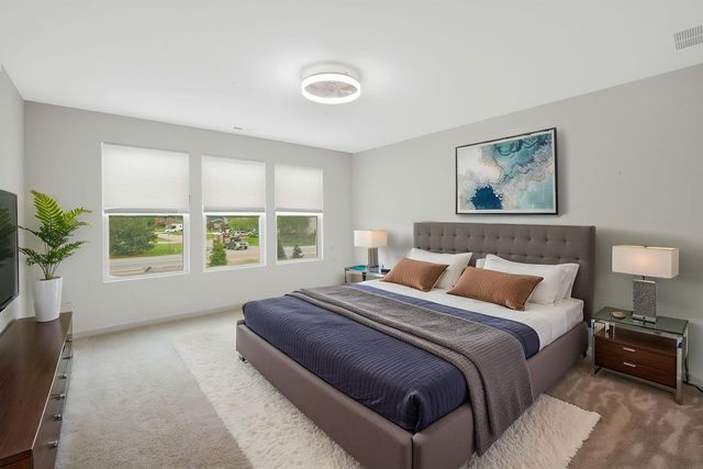 2759 Lawlor Lane, Naperville, IL 60564