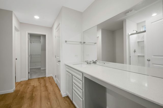 2759 Lawlor Lane, Naperville, IL 60564
