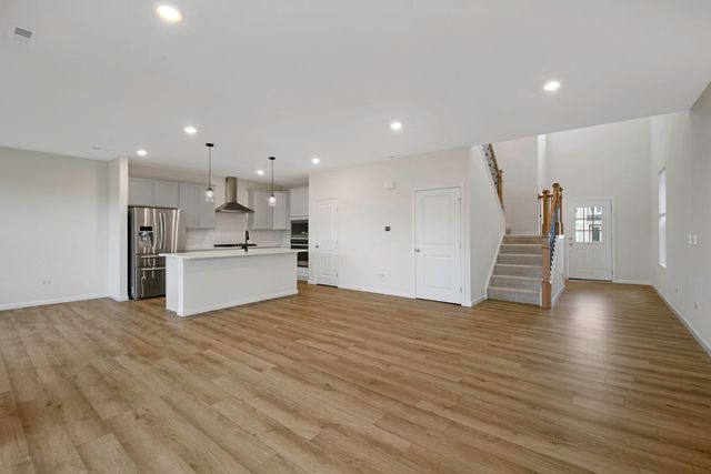 2759 Lawlor Lane, Naperville, IL 60564