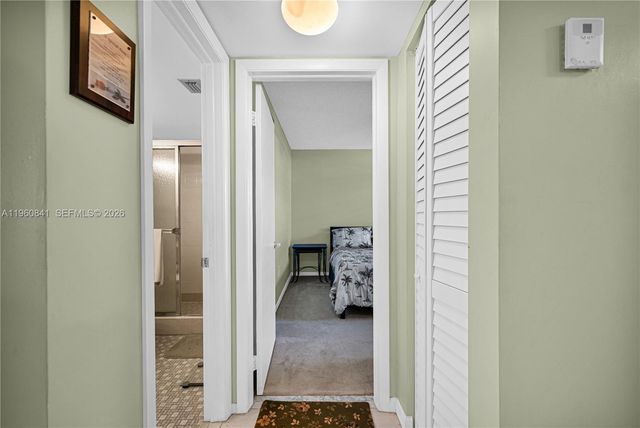 1101 Colony Point Cir 422, Pembroke Pines, FL 33026