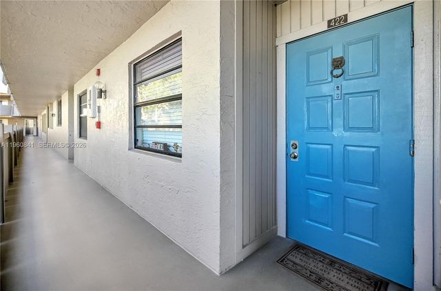 1101 Colony Point Cir 422, Pembroke Pines, FL 33026