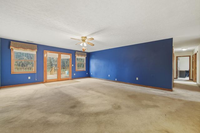 948 BATTLEFIELD BLUFF DR, New Market, VA 22844