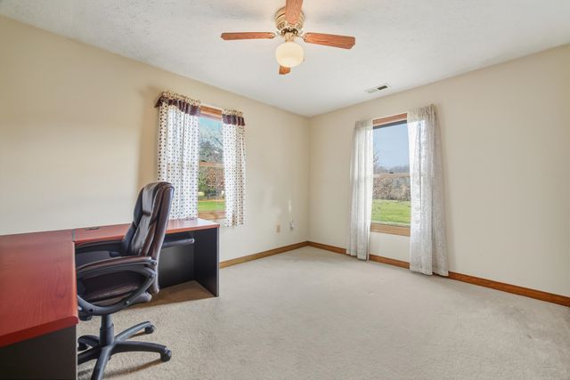 948 BATTLEFIELD BLUFF DR, New Market, VA 22844