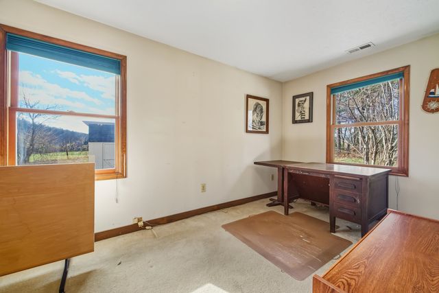 948 BATTLEFIELD BLUFF DR, New Market, VA 22844