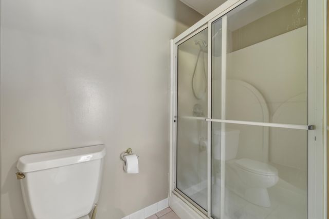 948 BATTLEFIELD BLUFF DR, New Market, VA 22844