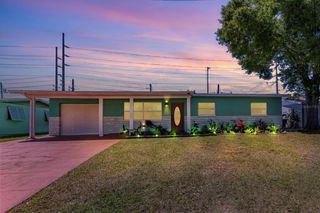 7530 85TH LANE, Seminole, FL 33777