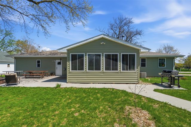 263 Larick Drive, Marion, IA 52302