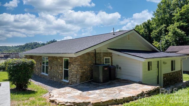 65 McDowell Street, Old Fort, NC 28762
