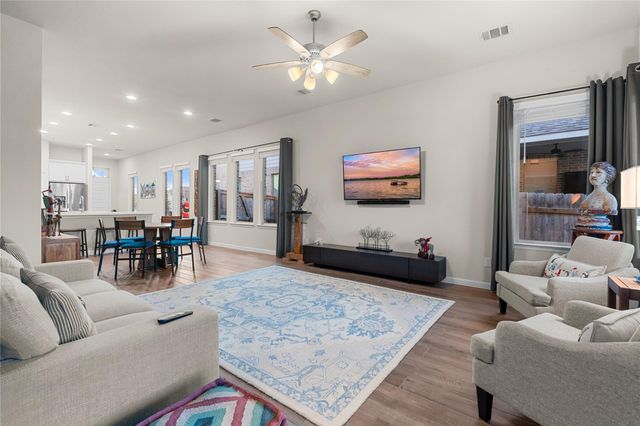 138 Reef Band DR, Kyle, TX 78640