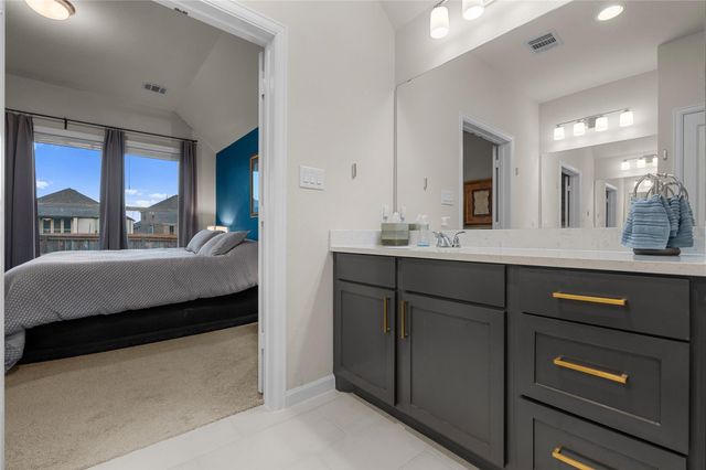 138 Reef Band DR, Kyle, TX 78640