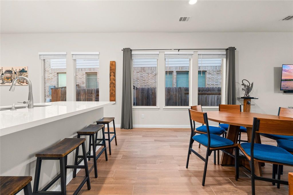 138 Reef Band DR, Kyle, TX 78640