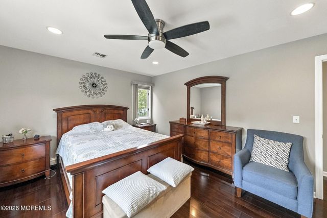 253 Constitution Avenue, Toms River, NJ 08753