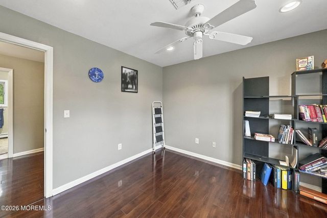 253 Constitution Avenue, Toms River, NJ 08753