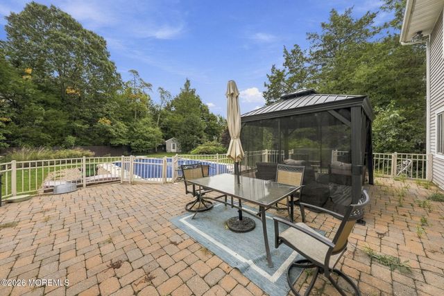 253 Constitution Avenue, Toms River, NJ 08753