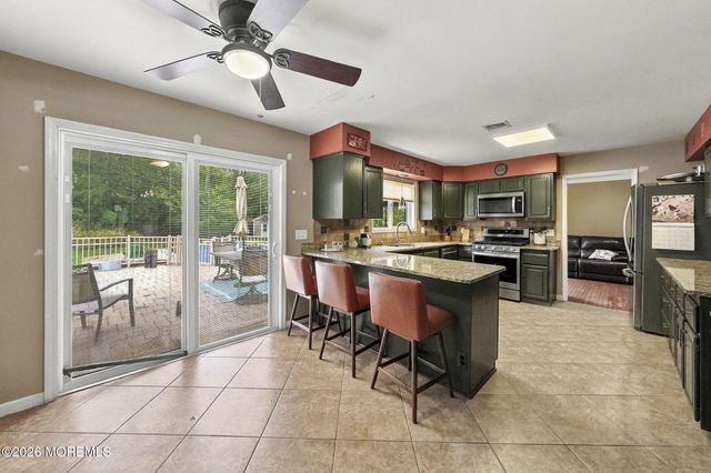 253 Constitution Avenue, Toms River, NJ 08753
