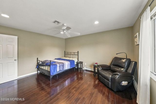 253 Constitution Avenue, Toms River, NJ 08753