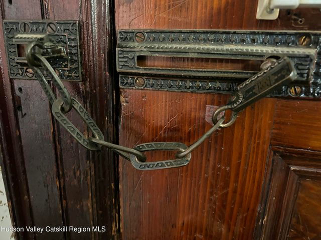 147 Main Street, Kingston, NY 12401