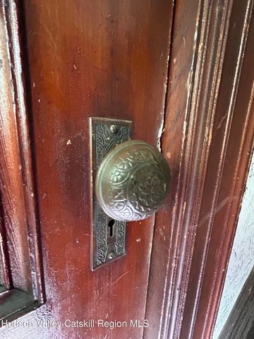 147 Main Street, Kingston, NY 12401