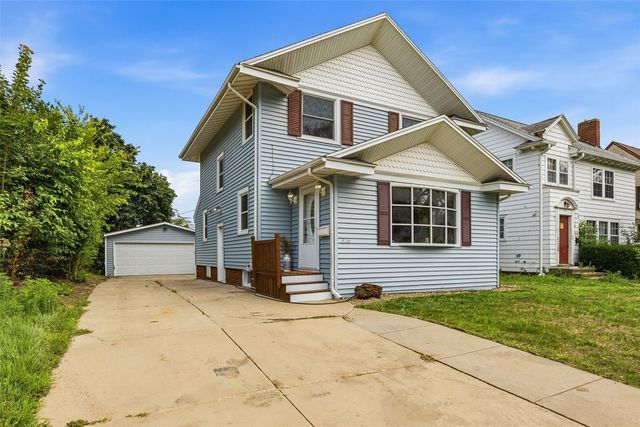 516 Forest Drive Drive SE, Cedar Rapids, IA 52403