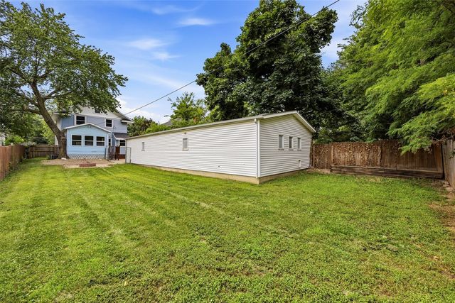 516 Forest Drive Drive SE, Cedar Rapids, IA 52403
