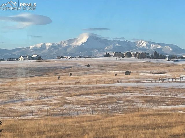 5771 Windridge Point, Colorado Springs, CO 80908