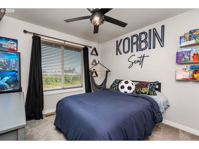 4945 CONSTELLATION Ave, Salem, OR 97305