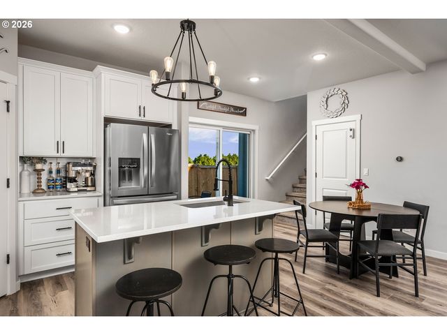 4945 CONSTELLATION Ave, Salem, OR 97305