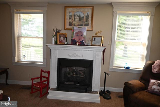 2420 ALLENTOWN RD, Quakertown, PA 18951