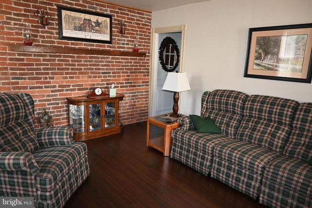 2420 ALLENTOWN RD, Quakertown, PA 18951