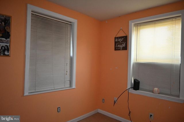 2420 ALLENTOWN RD, Quakertown, PA 18951