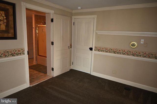 2420 ALLENTOWN RD, Quakertown, PA 18951
