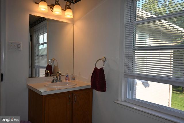 2420 ALLENTOWN RD, Quakertown, PA 18951