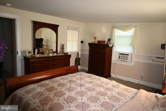 2420 ALLENTOWN RD, Quakertown, PA 18951