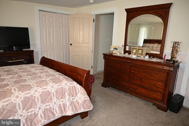 2420 ALLENTOWN RD, Quakertown, PA 18951